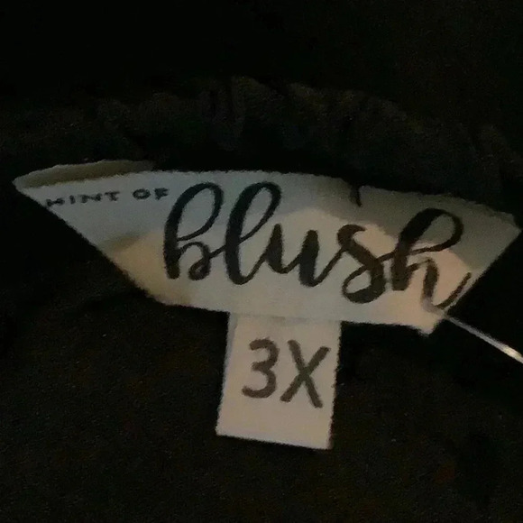 Hint of Blush Black Mini Dress with Adjustable Straps and waist tie New - Picture 6 of 7